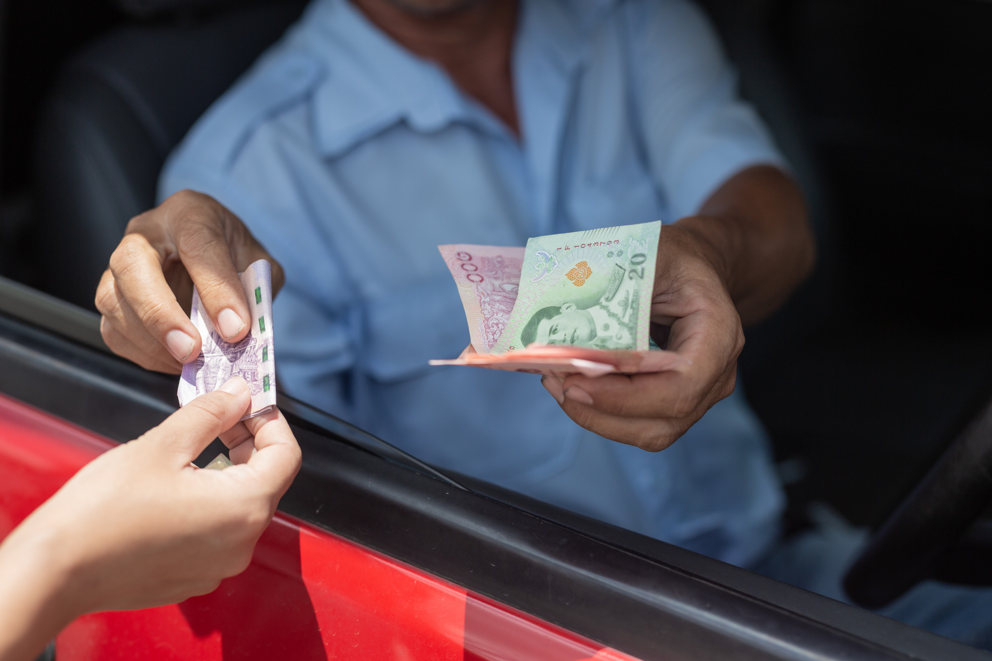  Nigerian students face difficulties meeting fee deadlines due to the currency drop